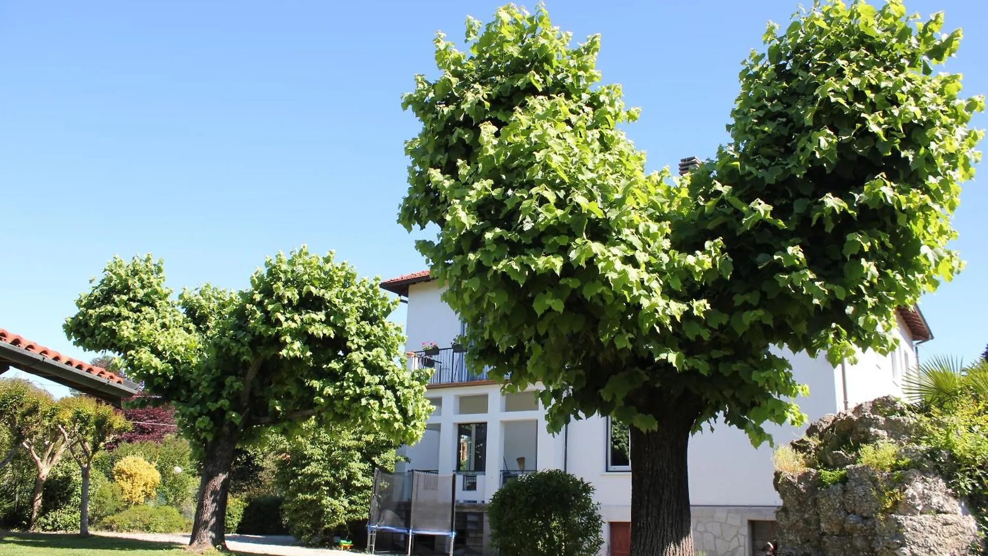 Casa Vacanze I Due Tigli Travedona
